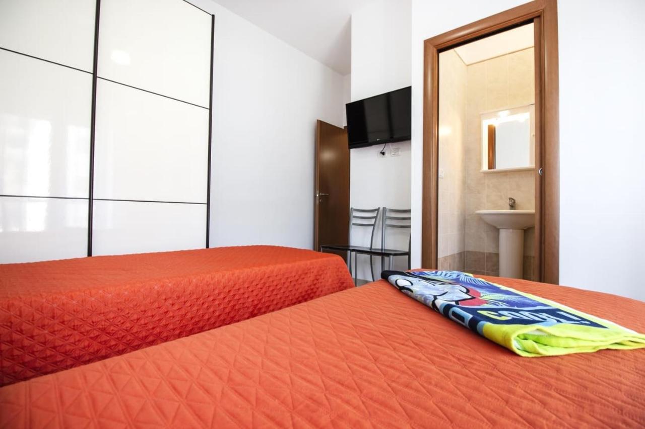 Incanto Di Luna B&B Family Rooms Vieste Bagian luar foto
