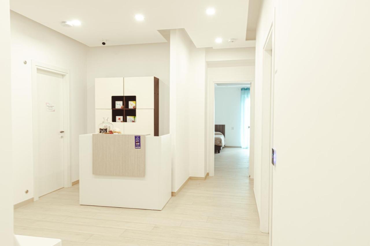 Incanto Di Luna B&B Family Rooms Vieste Bagian luar foto